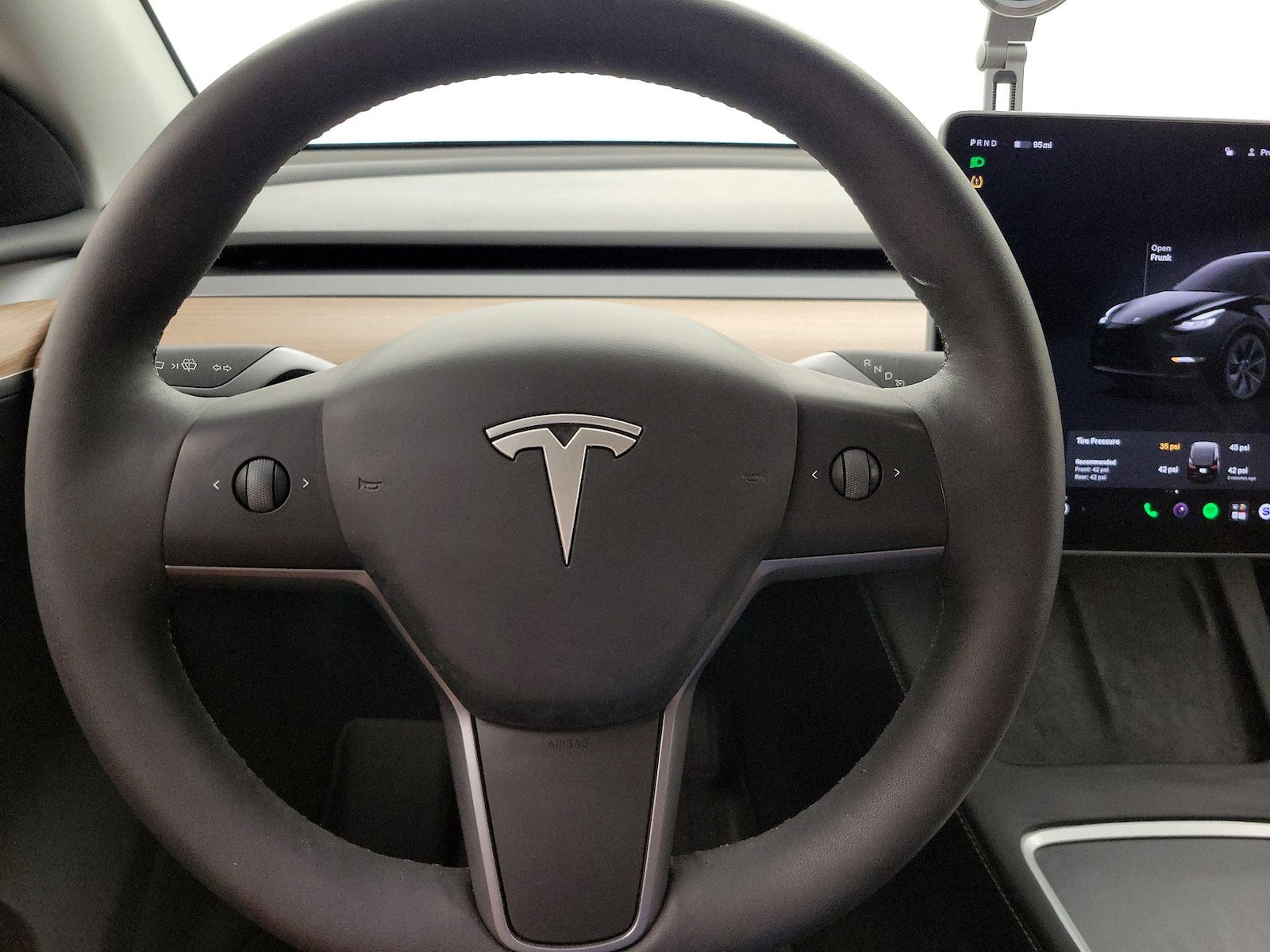 tesla model y 2025 7SAYGAEE2SF303412 image tesla model y 2025 7SAYGAEE2SF303412 image
